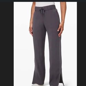 Lululemon womens on the right track pant